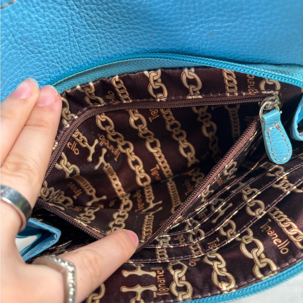 Tignanella Pebble leather turquoise crossbody bag organizer - Picture 13 of 13
